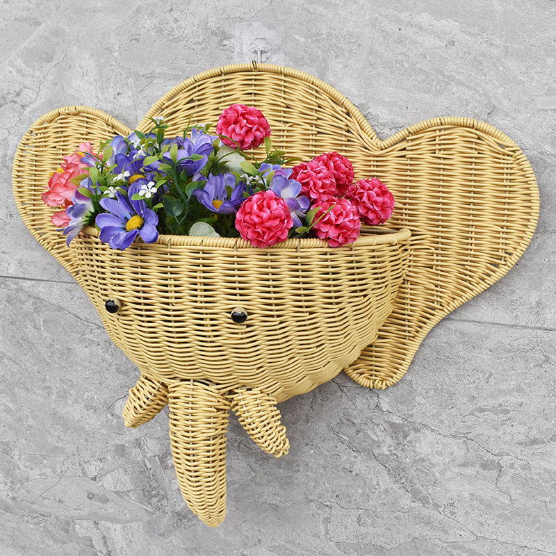 Decorative Elephant-Shaped Wall Basket Bowlift
