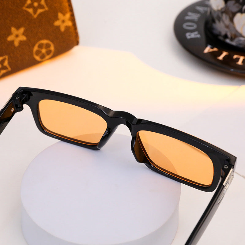 Ladies elegant rectangular sunglasses with special frame Bowlift