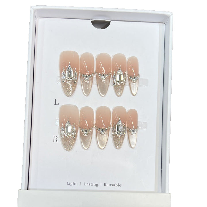 Decorative Handmade Press-On Nails with Elegant Rhinestones Bowlift