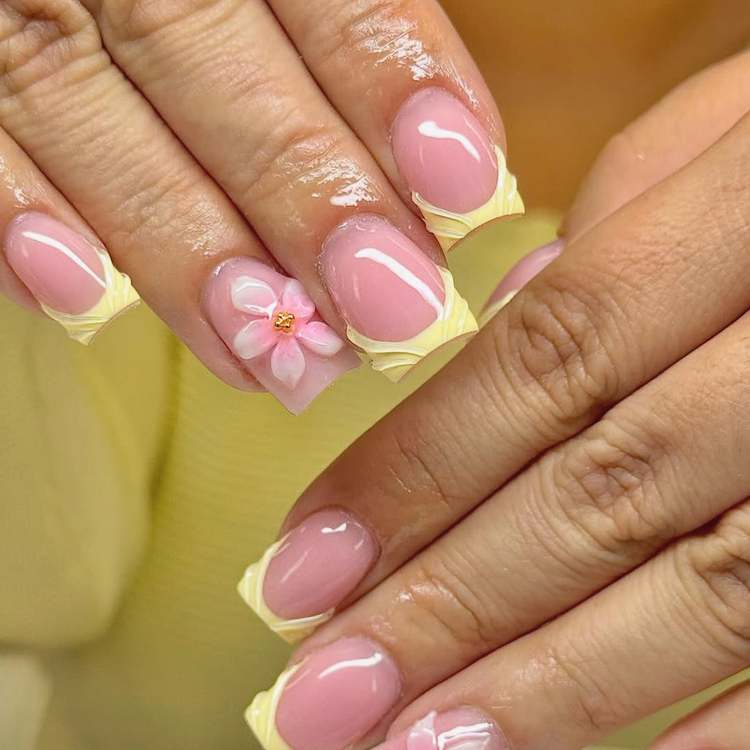 Decorative Floral 3D Nail Art Extensions Bowlift
