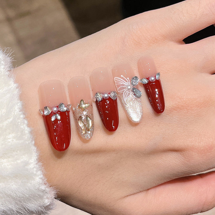 Glamorous Nail Art Bowlift