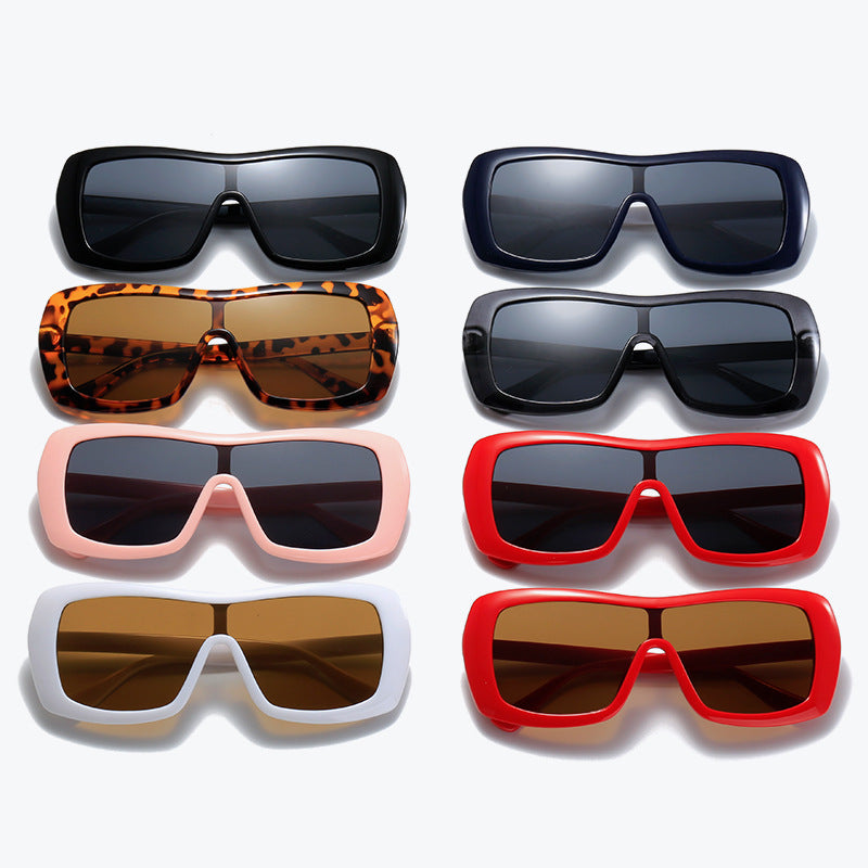Women's stylish oversized sunglasses in futuristic design Bowlift