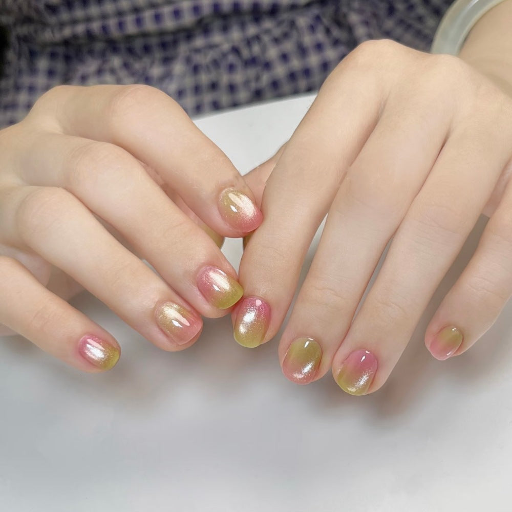 Artistic Themed Press-On Nail Design Bowlift