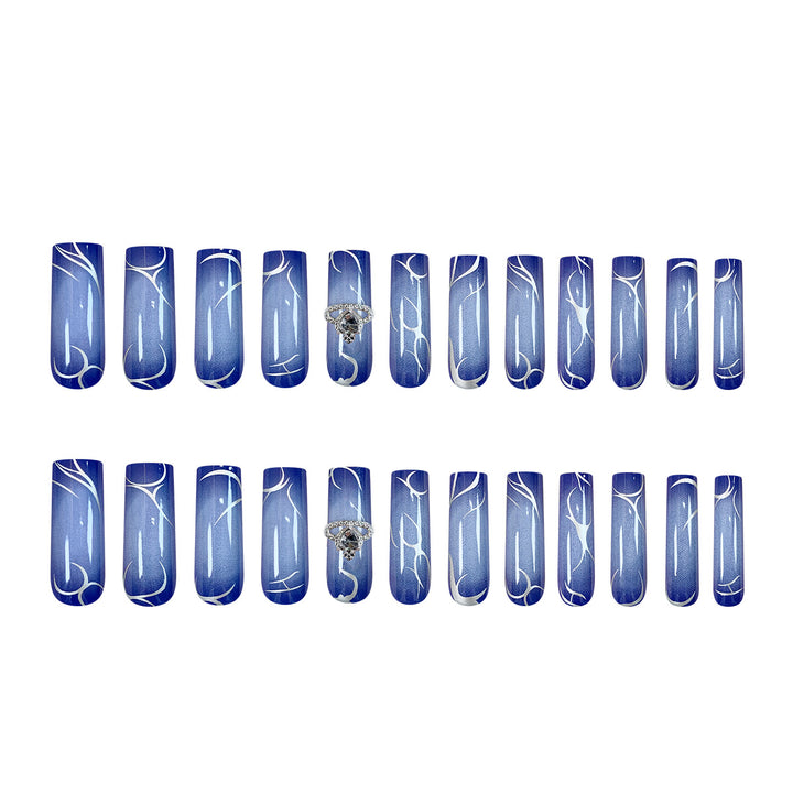 Creative artificial nails with ombre effect and glitter Bowlift