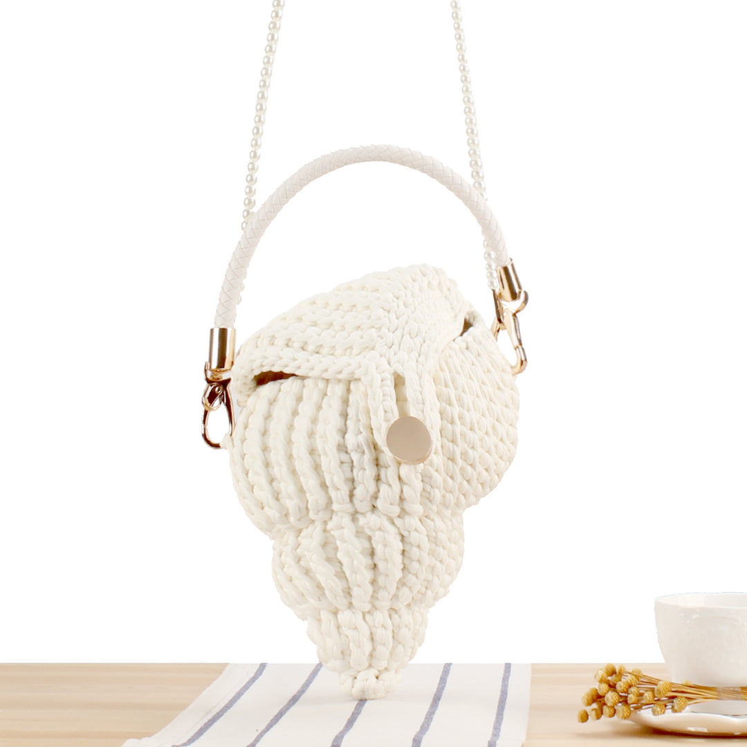 Shell-Design Handbag Bowlift