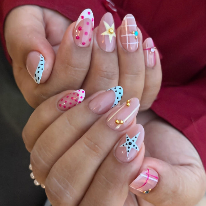 Artificial fingernails with creative geometric accents Bowlift