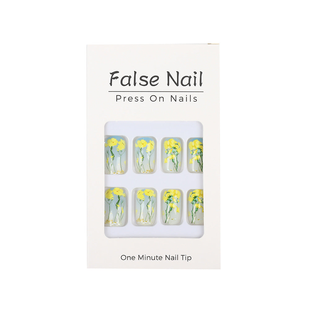 Artificial nail tips in floral design Bowlift