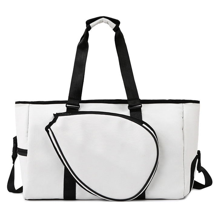 Sports and leisure bag with innovative compartment layout Bowlift