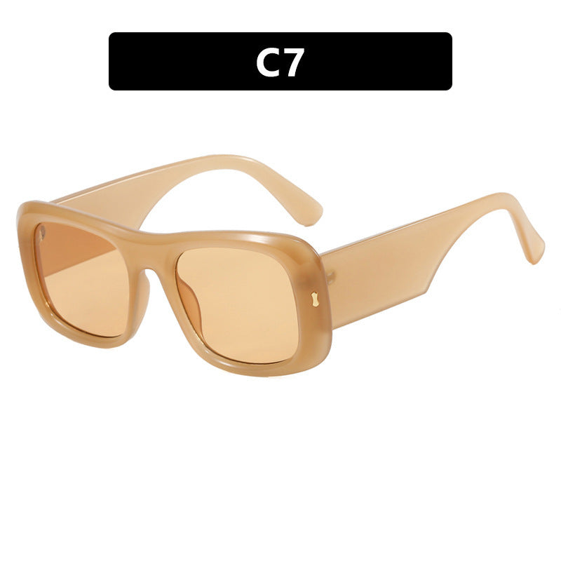 Women's oversized square sunglasses with a wide frame and polarized lenses Bowlift