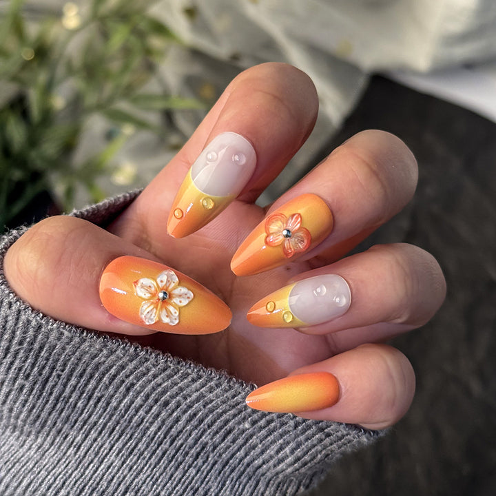 Floral-Decorated Press-On Nail Set Bowlift
