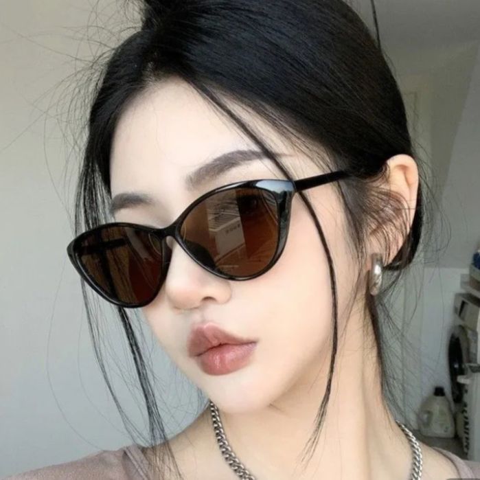 Ladies designer sunglasses Bowlift