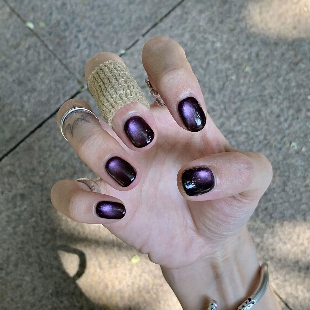 Artful Nail Tips Bowlift