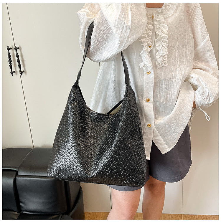 Woven Leather Shoulder Bag Bowlift