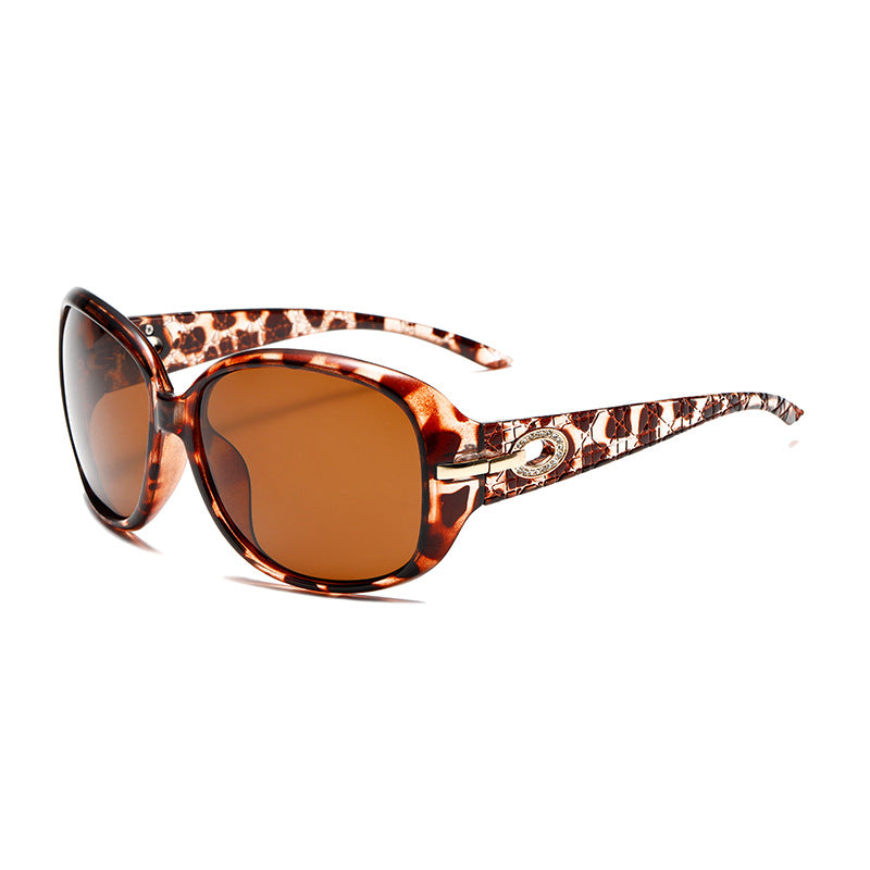 Women Elegant Oversized Sunglasses with Fashionable Pattern Bowlift