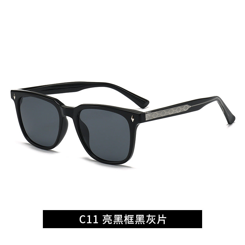 Women's fashionable sunglasses with stylish and sturdy frame Bowlift