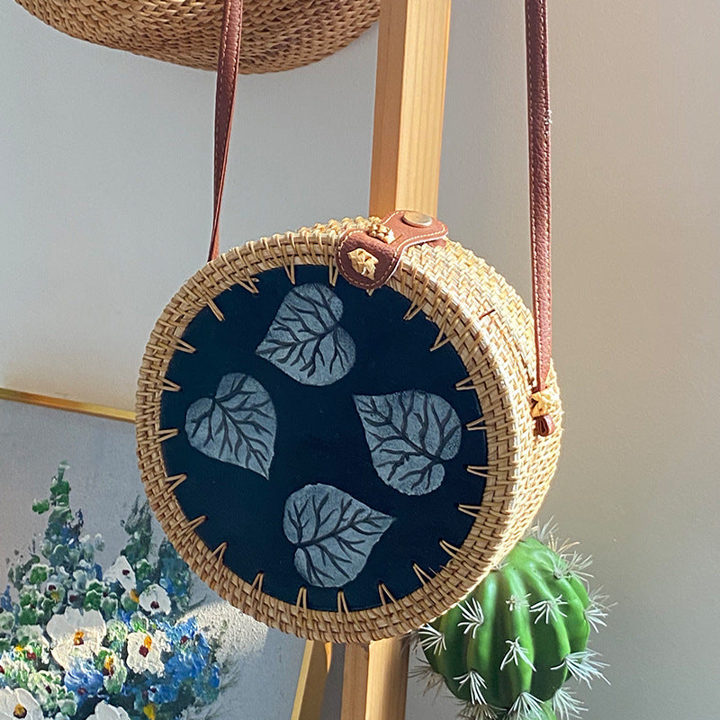 Ladies Round Basket Bag Bowlift