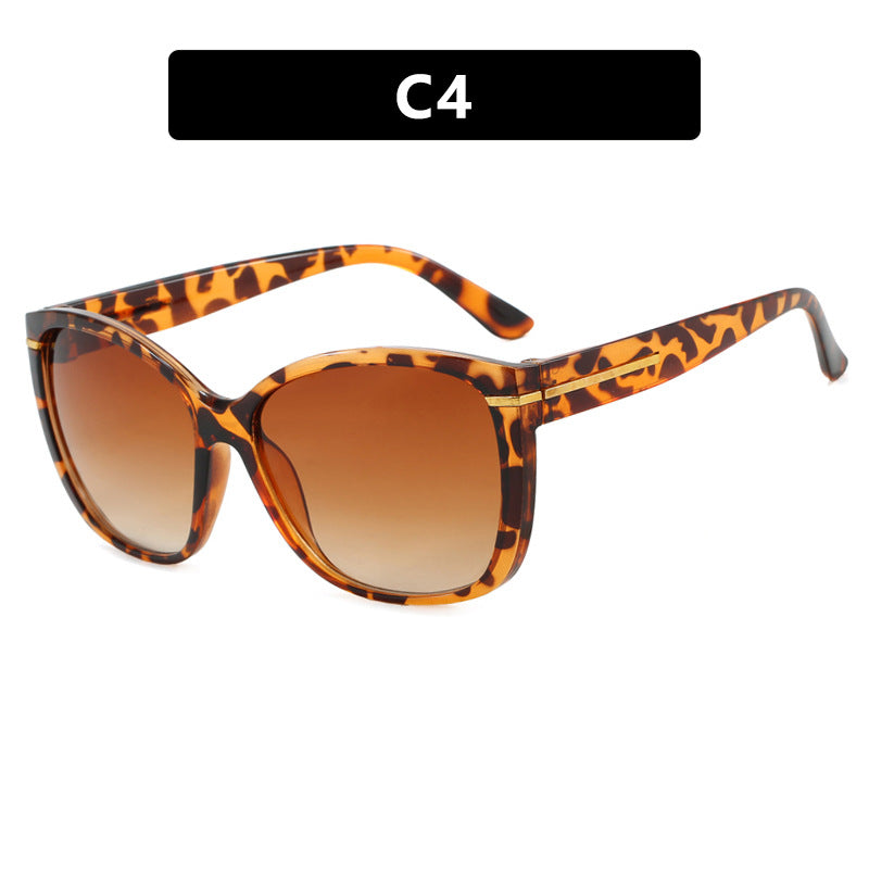 Women's oversized sunglasses with elegant plastic frame and protective UV filter Bowlift