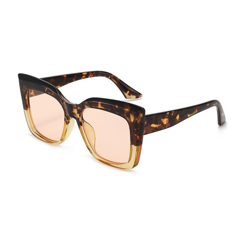Fashion-Forward Oversized Square Sunglasses