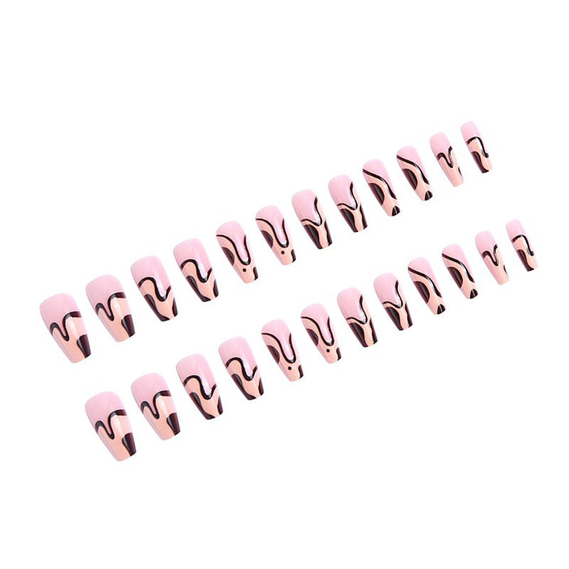 Nail set with elegant curved design Bowlift