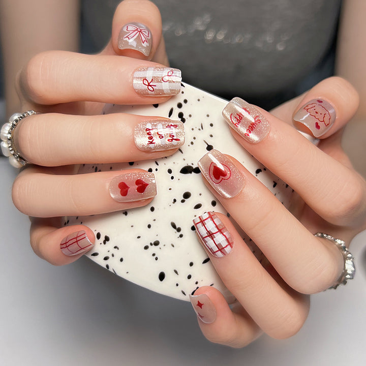 Artificial nail art with cute designs Bowlift