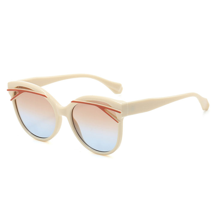 Chic Cat-Eye Sunglasses Bowlift