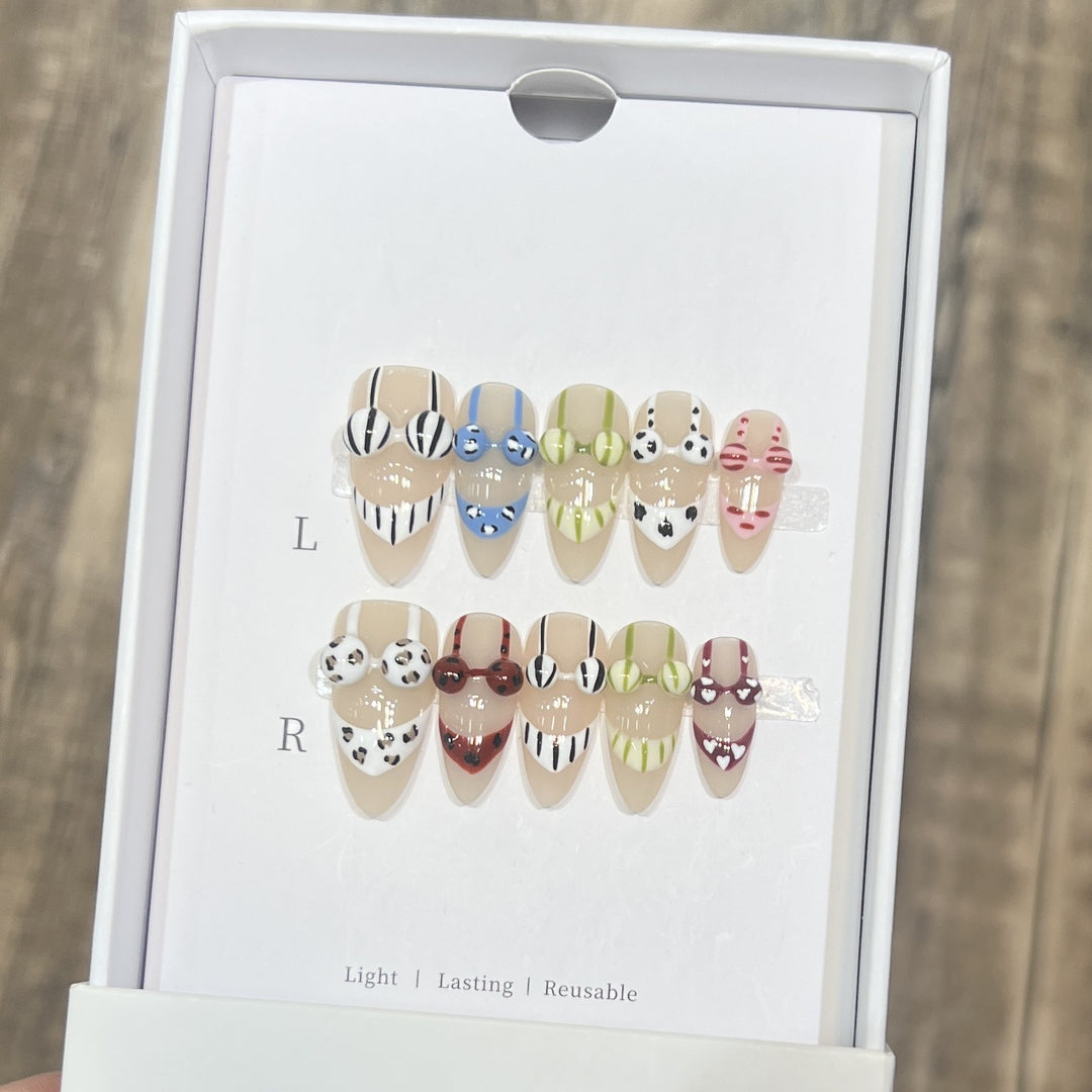 Decorative Floral Stiletto Press-On Nail Set Bowlift