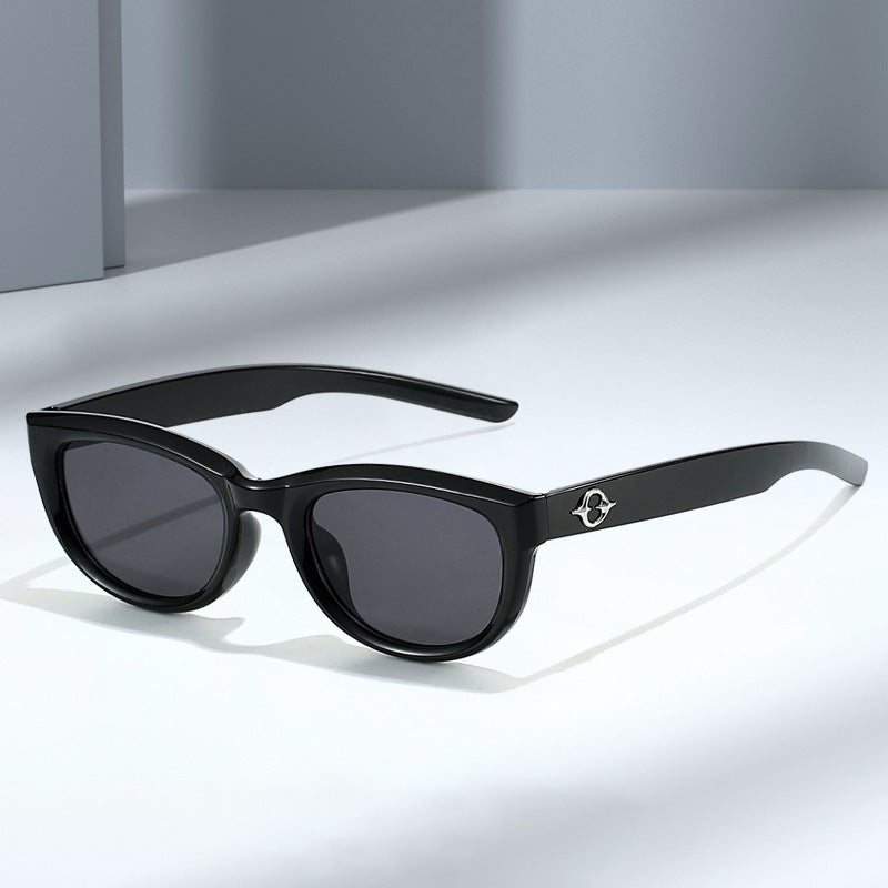 Women's Cat-Eye Sunglasses with Durable Frame and UV Protection Bowlift