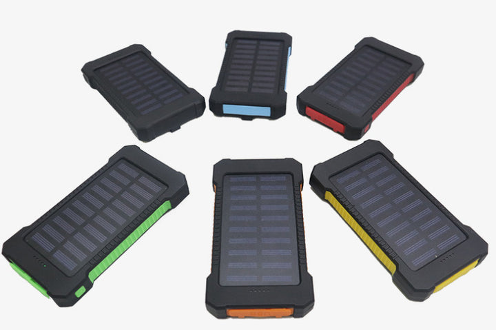 Solar-powered power bank with robust casing and intelligent charging function Bowlift