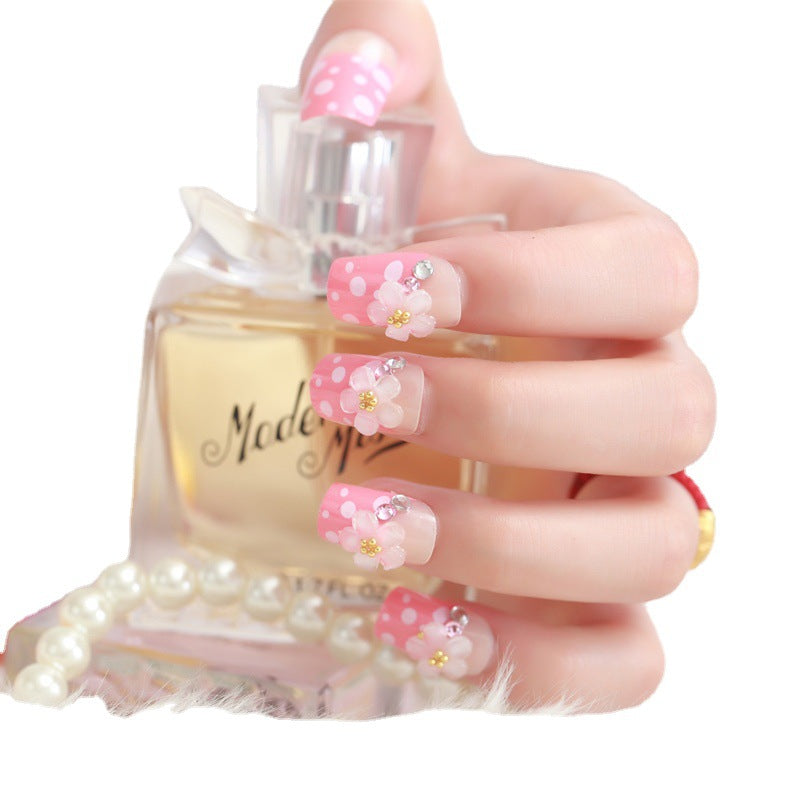 High-quality artificial nails with flower details Bowlift