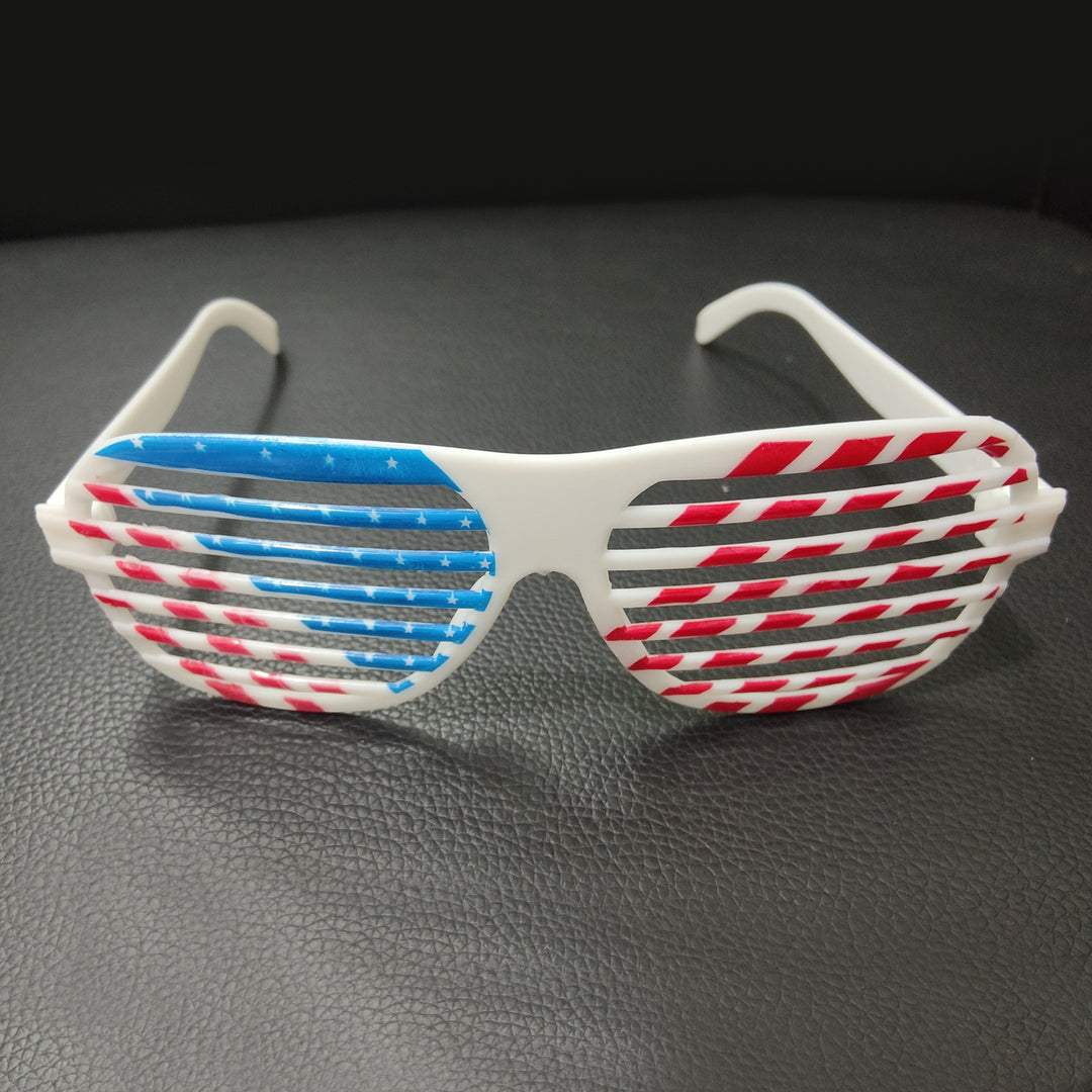 Ladies creative sunglasses with striped design Bowlift