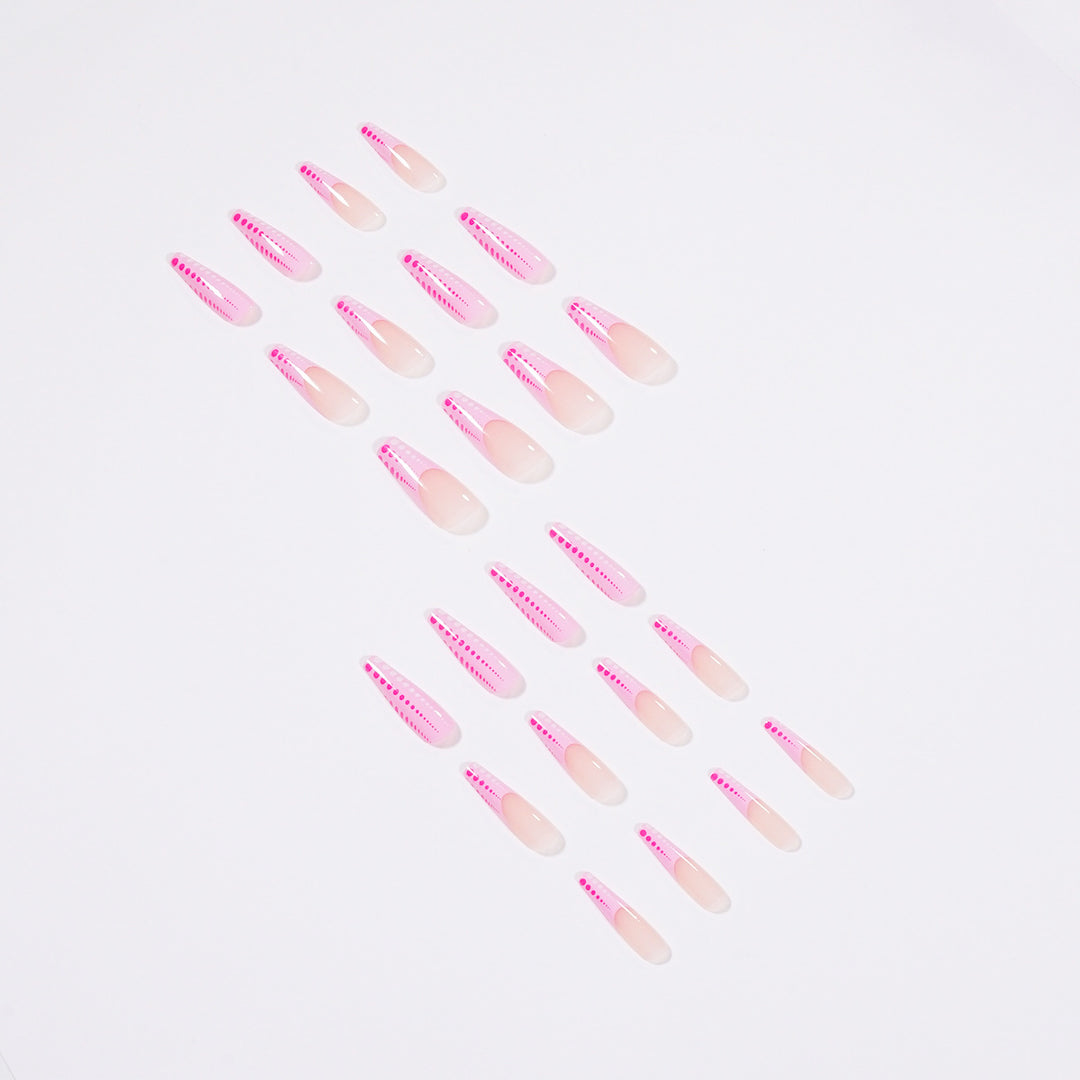 Artful Nail Art with Gradient and Dot Design Bowlift
