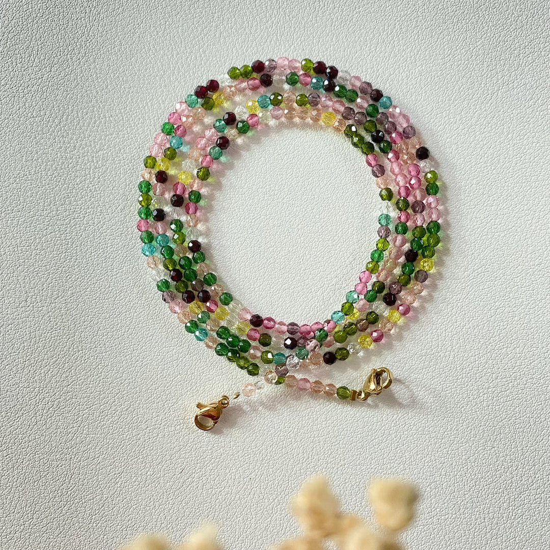Colorful crystal necklace Bowlift