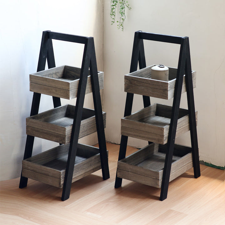 Three-door wooden shelf with modern design Bowlift