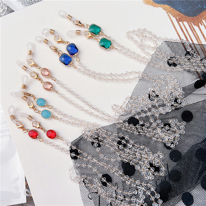 Stylish Beaded Eyewear Chain Bowlift