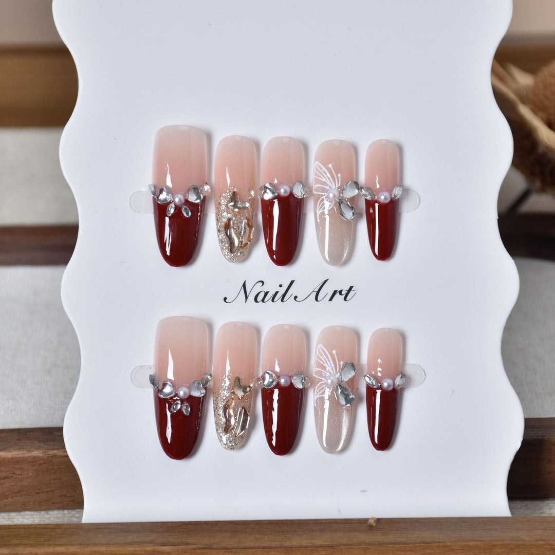 Glamorous Nail Art Bowlift