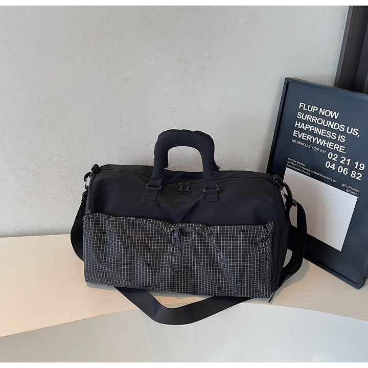 Practical Sports and Travel Bag Bowlift