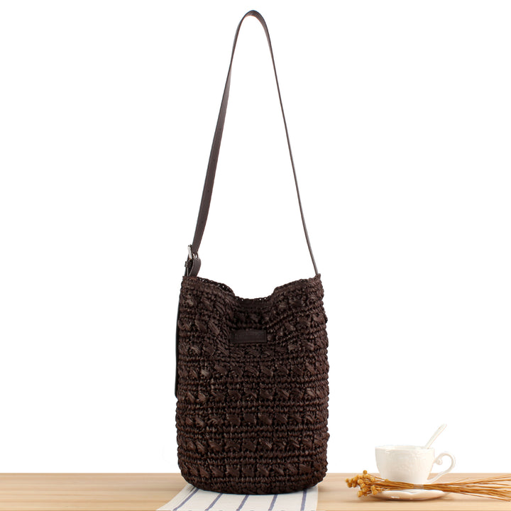 Shoulder bag with modern macrame design Bowlift