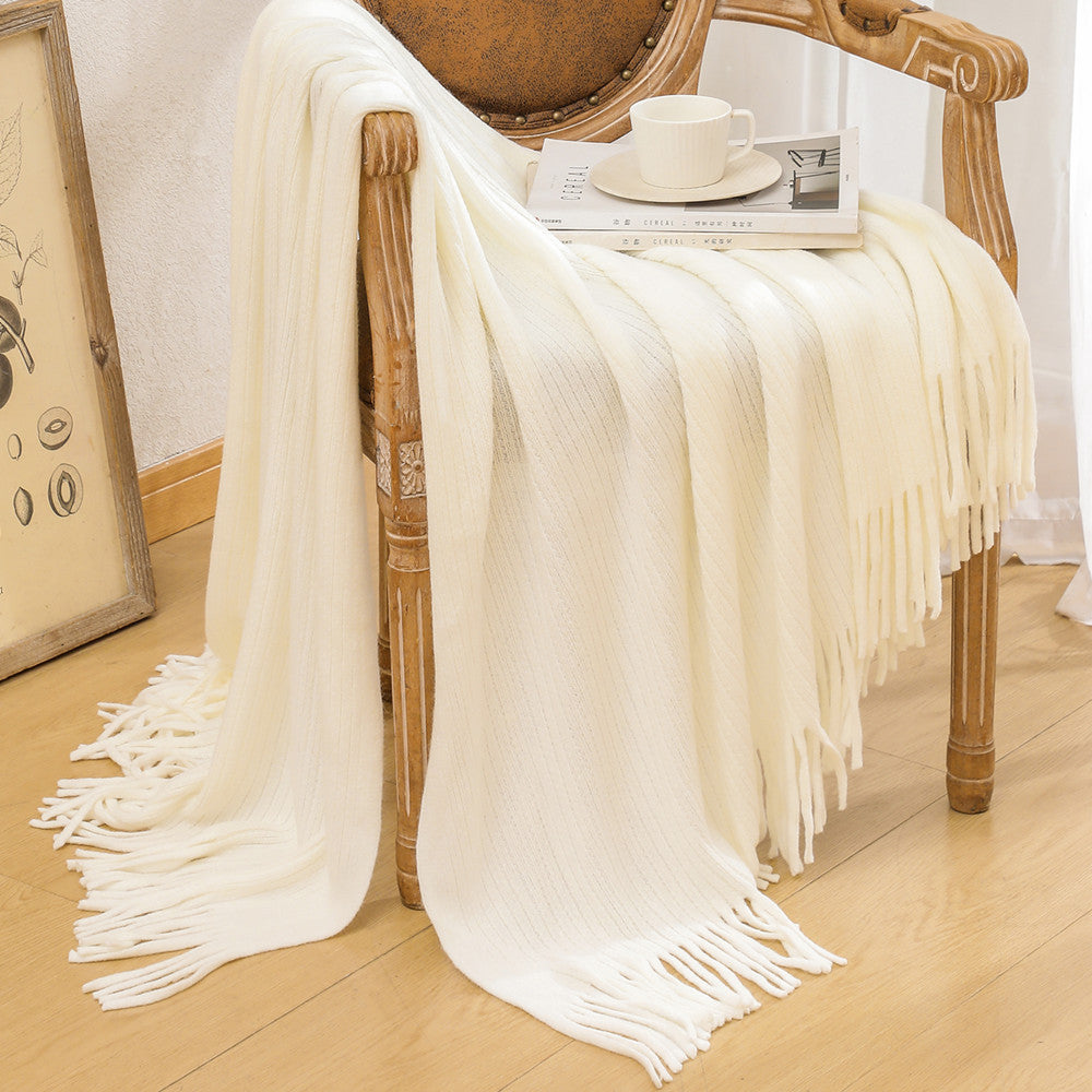 Cozy Fringed Throw Blanket