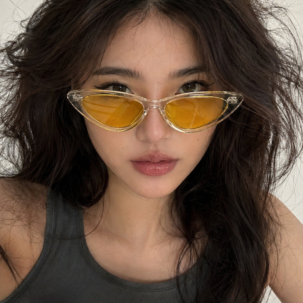 Women's Cat-Eye Sunglasses with Transparent Frame Construction and Yellow Lenses Bowlift