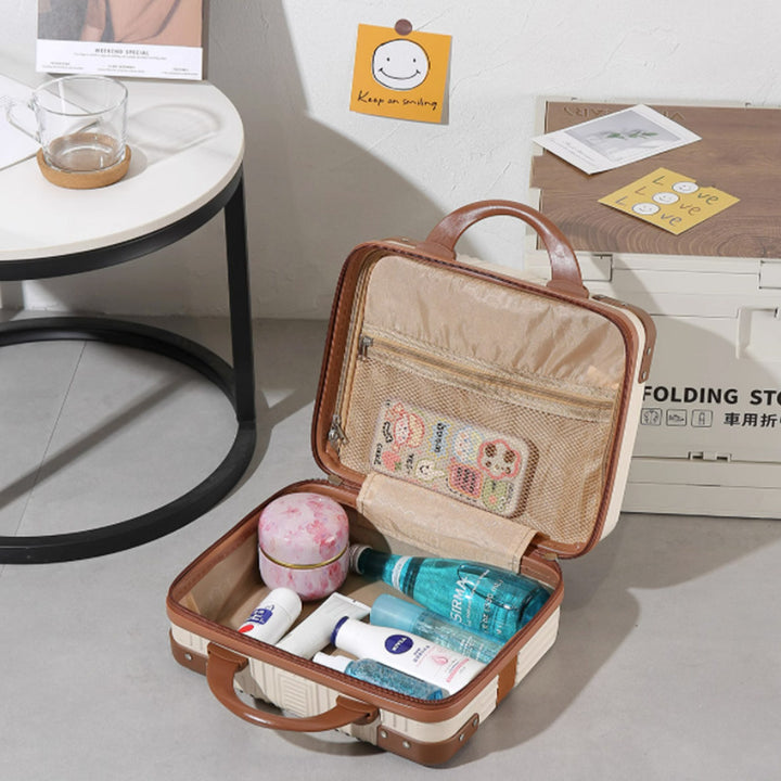hard-shell cosmetic travel case with double top handles and reinforced corner protectors Bowlift