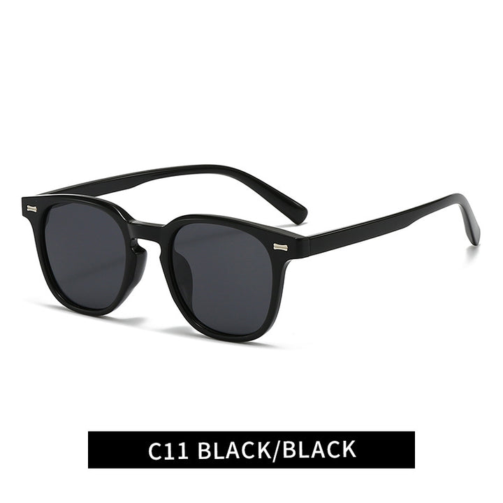 Ladies trendy sunglasses with square frame Bowlift