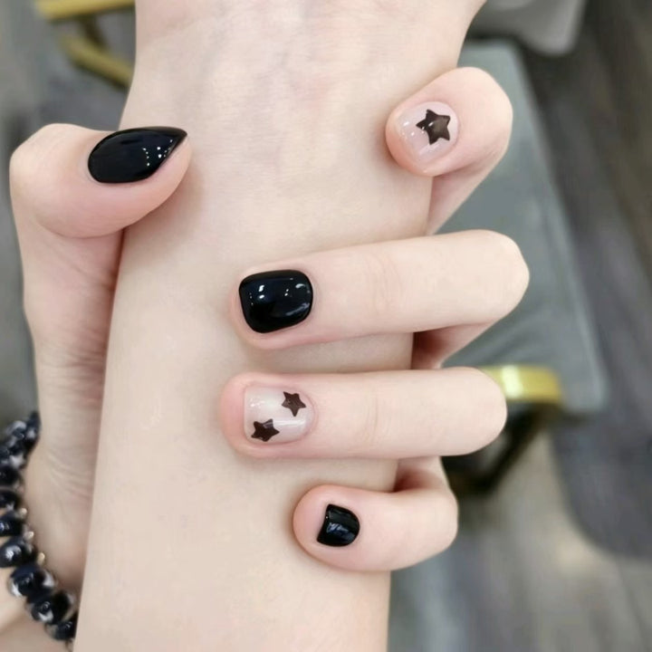 Trendy Graphic Nail Art Set Bowlift