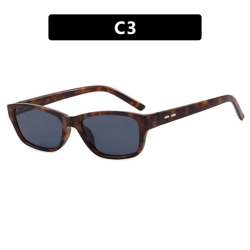 Women's sunglasses in a modern, angular design Bowlift