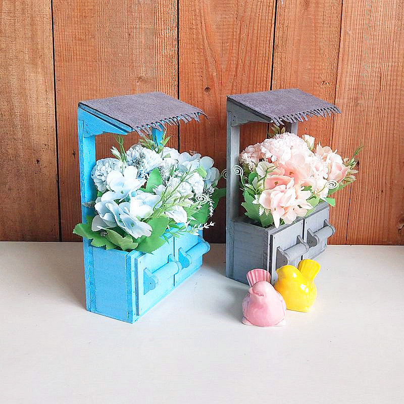 Decorative Flower Pot Box with Roof