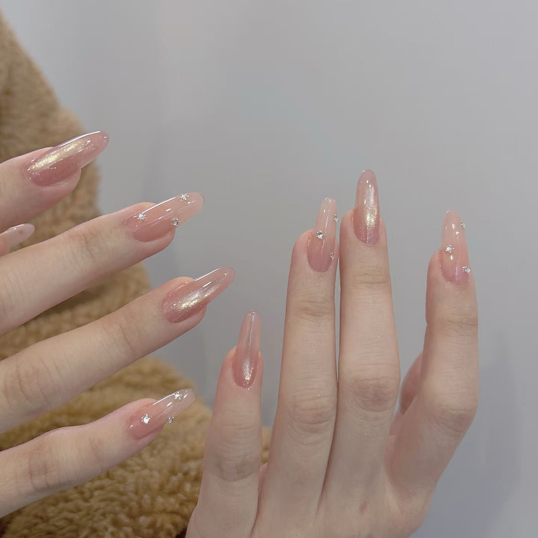 Elegant artificial nails with glitter accents Bowlift