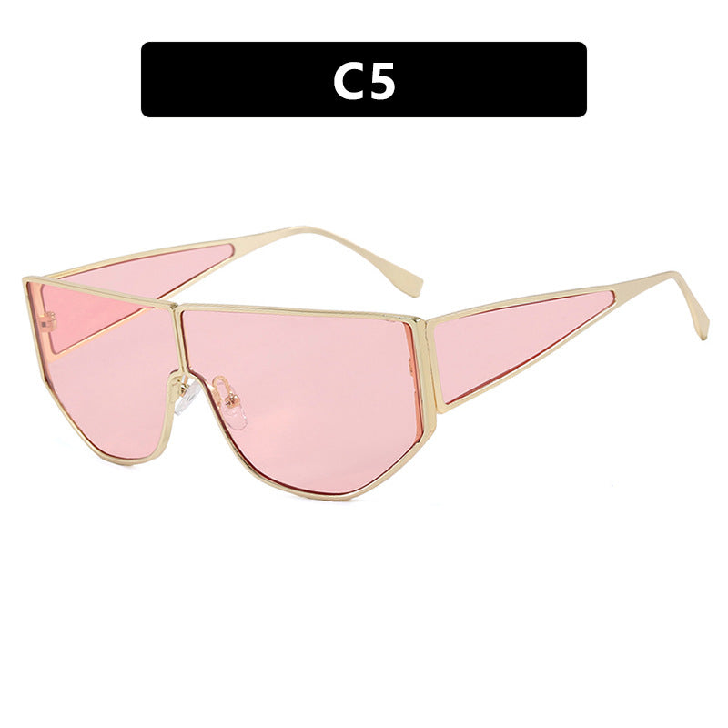 Women's trendy oversized sunglasses with distinctive geometric design Bowlift
