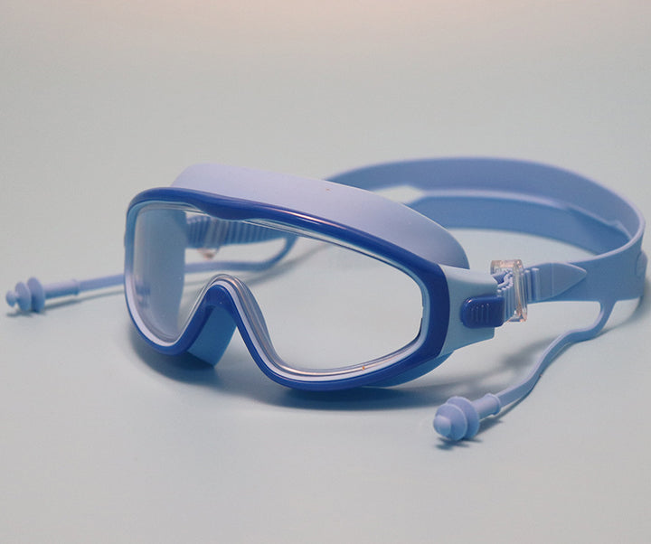 Snorkel mask with comprehensive field of view and comfortable silicone details Bowlift