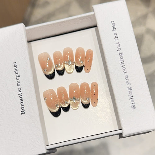 Artificial nails with Romantic Design Bowlift