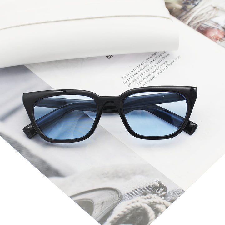 Women's geometric designer sunglasses in modern look Bowlift