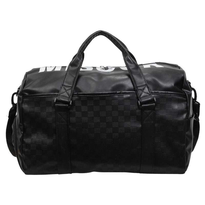 Sporty travel bag with water-repellent outer material and extensive interior organization Bowlift